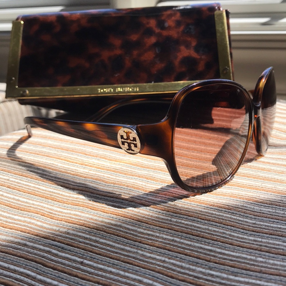 authentic Tory Burch sunglasses w/original case